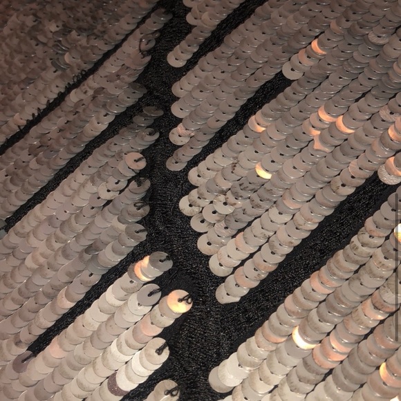 GRYPHON VEIN mini Sequin Silver Skirt Short - Picture 5 of 8